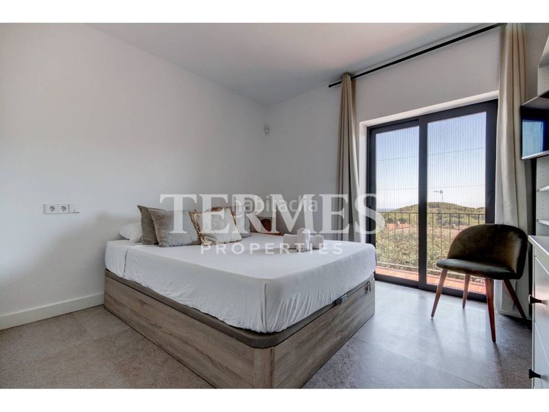Foto d27f54b2-46b7-418f-a2e5-499c5831fac9. Lloguer casa amb calefacció aparcament piscina a Gavà