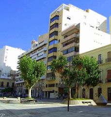 Miete Büro in Plaza marqués de heredia 6. Oficina céntrica