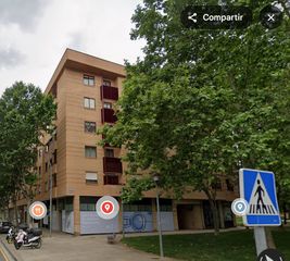 Apartment  Avenida club deportivo. Vivienda con garaje y trastero en avenida club deportivo – logro