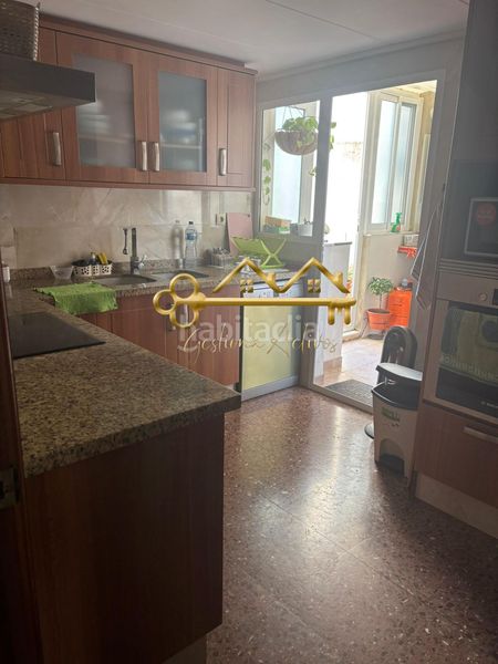 Foto 3a2a7f46-1a9a-4e31-b678-145d3e777cbf. Pis amb aparcament a Sant Josep-Zona Hospital Ontinyent