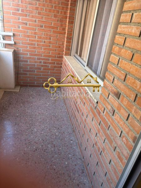 Foto 67458924-eda6-43fe-94d6-0f09ee05282f. Pis amb aparcament a Sant Josep-Zona Hospital Ontinyent