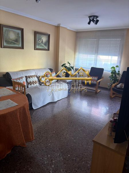 Foto e549fa6b-4355-4984-8ba3-95f948eb68a9. Pis amb aparcament a Sant Josep-Zona Hospital Ontinyent