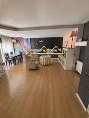 Appartement à Centro. Piso amplio y luminoso en plaza concepció, ontinyent  reformado