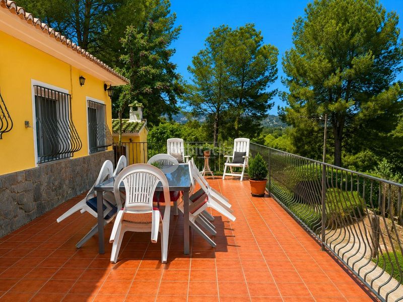 Foto 536263ae-6f03-43c9-b9a9-b58d32752db2. Xalet amb calefacció aparcament piscina a Simat de la Valldigna