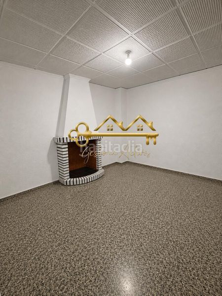 Foto 4430dd11-bef8-4a7e-86d7-ab90eb9709aa. Pis a Vallada