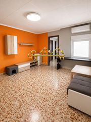 Pis a Sant Rafael. Piso de 3 habitaciones con terraza