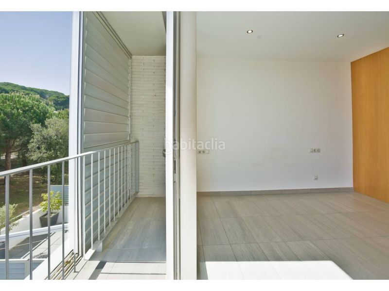 Foto abc08c95-e8db-4b0f-9398-e0a6a565e54a. Casa amb calefacció aparcament piscina a Urbanitzacions Sant Pol de Mar