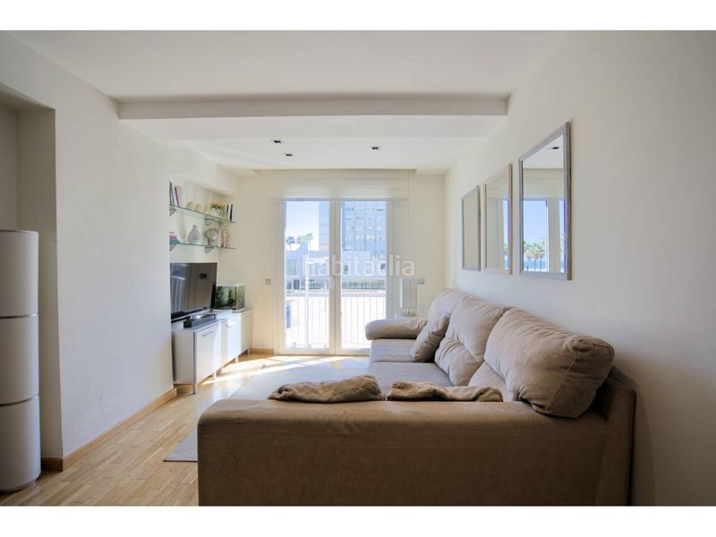Foto 5ad9cc5d-8141-44a8-83a8-a58bcd3dc2e8. Pis a calle trelawny 4 a Barceloneta Barcelona