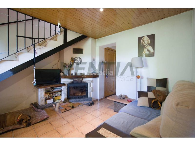 Foto 98a72788-8351-4416-9261-f20a97b17ce8. Dúplex  en venta en Berga