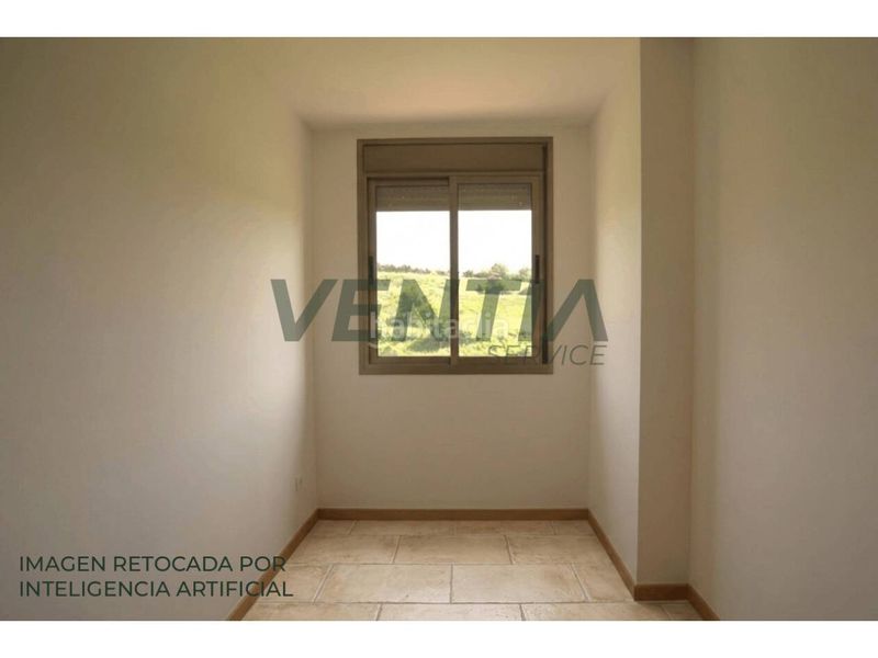 Foto e0234c82-d519-4106-92a7-603c7949863d. Dúplex  en venta en Berga