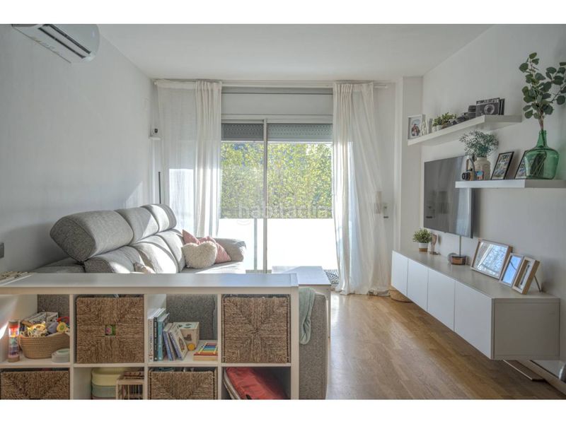 Foto ed5cb05d-ea8d-441f-8bb1-9ef501e35fb3. Flat in calle josep montserrat 1 in Llagosta (La)