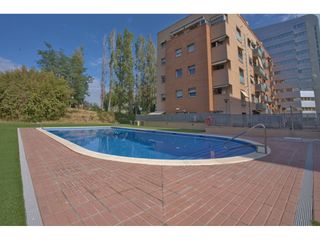 Piso  Calle francesc ferrer i gu�rdia. Venta de piso reformado en mollet del vall�s