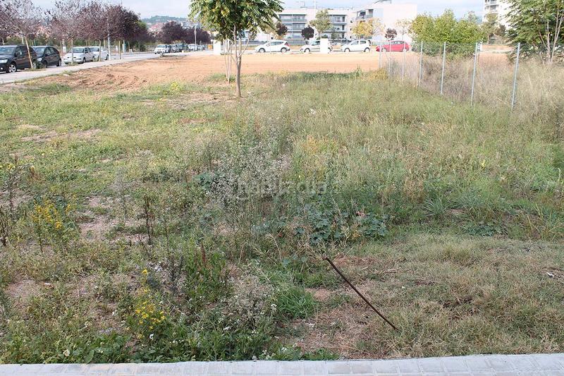 Foto 41c5ac82-5a55-40dc-bcbb-db4c7604b967. Terreny residencial a carrer de corró 372 a Lledoner Granollers