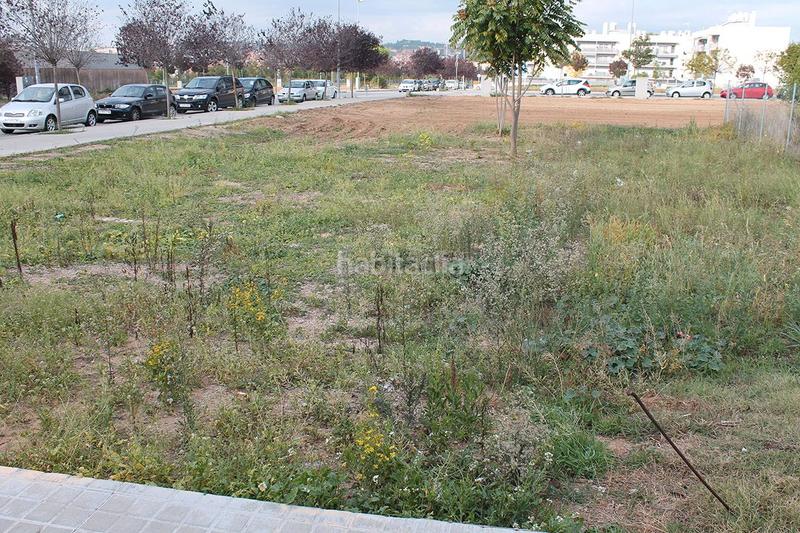 Foto 9121f018-47ce-4d80-a161-b66d4dd99c14. Terreny residencial a carrer de corró 372 a Lledoner Granollers