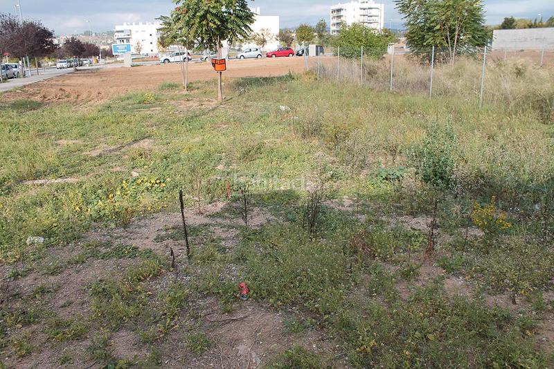 Foto b082313f-48e0-414d-9e8c-99021260d306. Terreny residencial a carrer de corró 372 a Lledoner Granollers