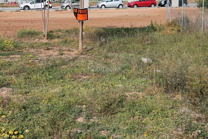 Foto bfd12fd5-fd64-4b41-a7c9-573bc0b3b1f1. Residential plot in carrer de corró 213 in Hostal Granollers