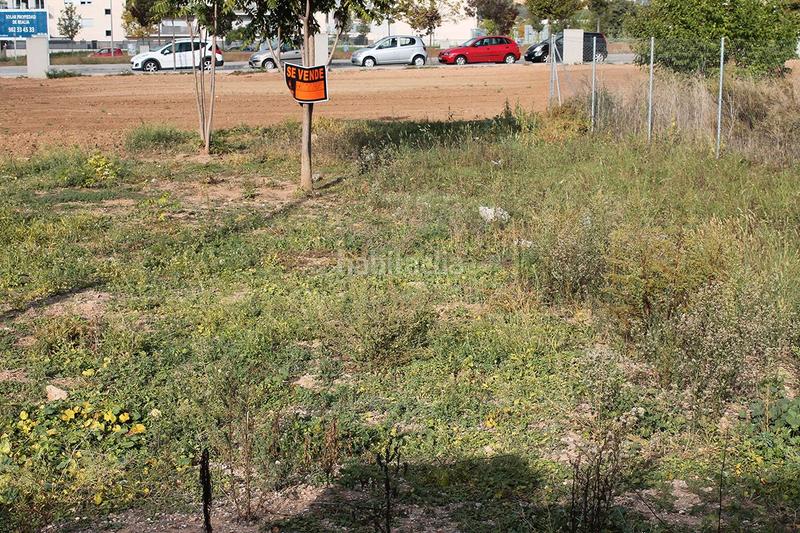 Foto e07fbf28-8800-40a2-8136-1459b900f06b. Residential plot in carrer de corró 213 in Hostal Granollers