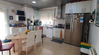Casa  Urbanitzacio ordenacio riells i viabrea. Casa a 4 vientos con piscina, garaje, 4 hab., 2 baños y  vistas