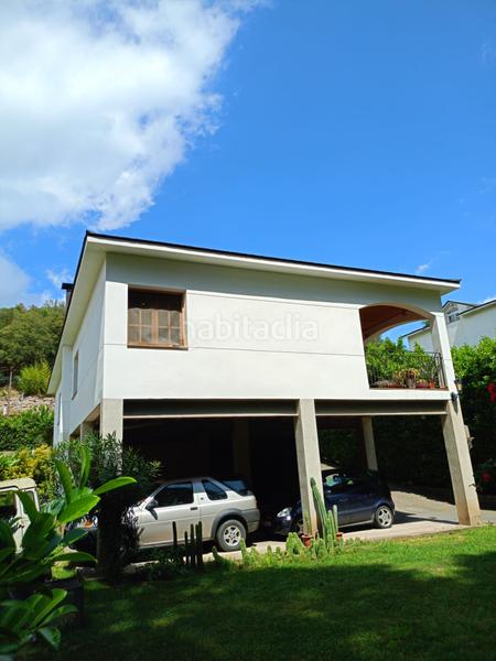 Foto 16474beb-396b-405b-b624-52c5865e9366. Xalet amb xemeneia aparcament a Vallgorguina