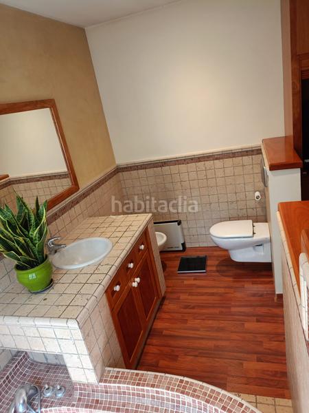 Foto 36c29116-2ea2-4920-b49f-d4e75cf9fb01. Xalet amb xemeneia aparcament a Vallgorguina