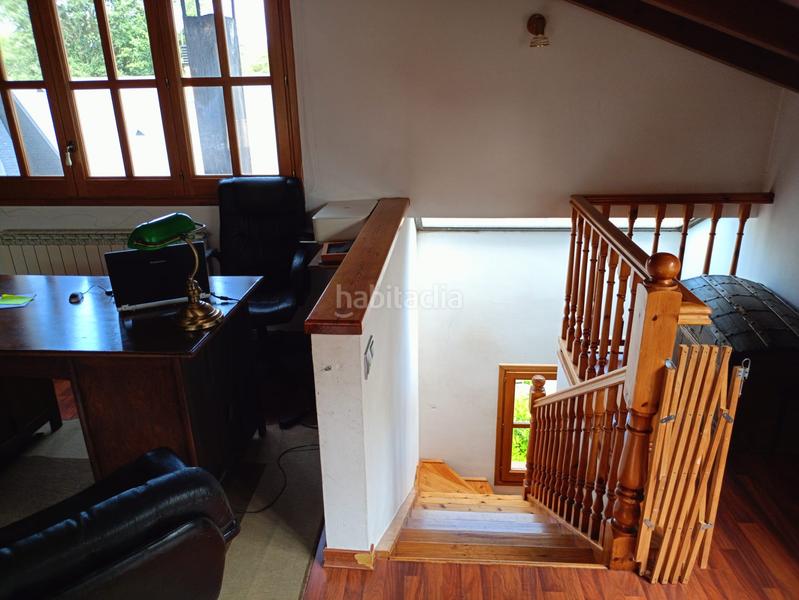 Foto 3d7506e1-a946-4a16-9443-3bc4b6570afb. Xalet amb xemeneia aparcament a Vallgorguina