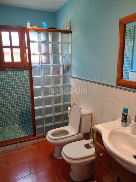 Foto c58424ec-6078-405f-965f-694ea7850f24. Xalet amb xemeneia aparcament a Vallgorguina