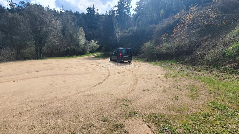 Foto b09b3e27-9a7a-4c1e-935d-4d2a65e8a090. Finca rústica a carrer montvall 1 a Vallgorguina