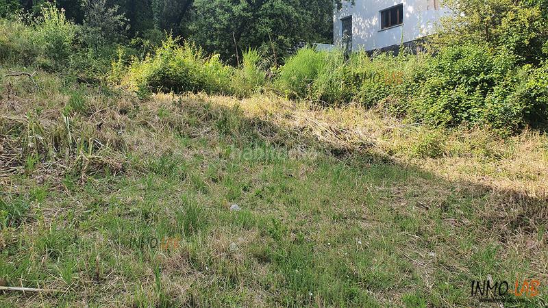Foto cd2cdde3-b458-4553-b2fc-ca63a206cfa8. Wohngrundstück in carrer de fluvià 25 in Vallgorguina