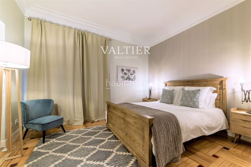 Foto 3ad8c099-1f2e-4efd-80a4-821400f92b9a. Rent flat with heating parking in Argüelles Madrid