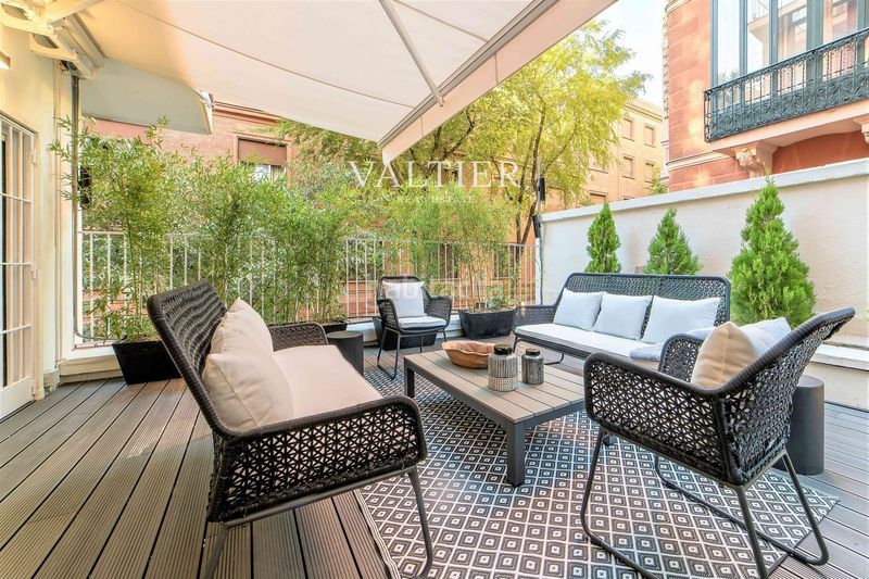 Foto bdc36fc7-c519-48cc-977d-3a560a2e7685. Rent flat with heating parking in Argüelles Madrid
