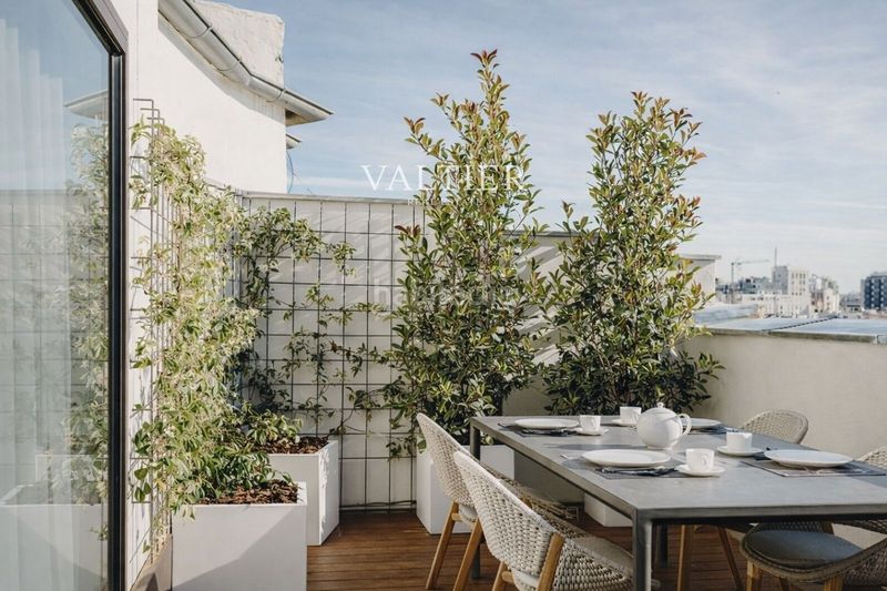 Foto 31e61ecb-abb7-4f41-8ec3-7f0a4d504412. Àtic a Arapiles Madrid