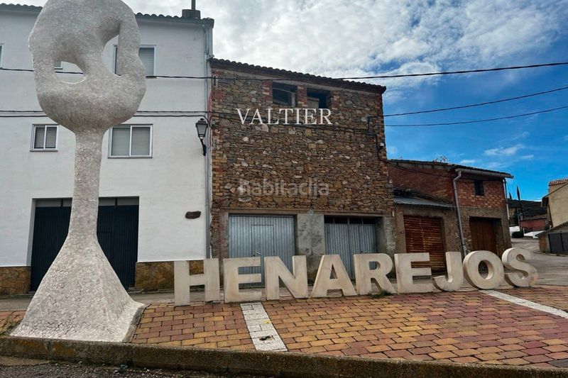 Foto a02a631a-e38f-4176-9cd5-b592e5541843. Finca rústica a Henarejos