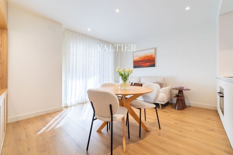 Foto b1e63a9b-5151-4ebc-a549-42a742a62e4a. Flat in Almagro Madrid
