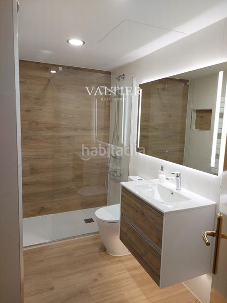 Foto c9e5b552-cd29-4c82-aae3-1d8cdbeca218. Lloguer àtic a Trafalgar Madrid