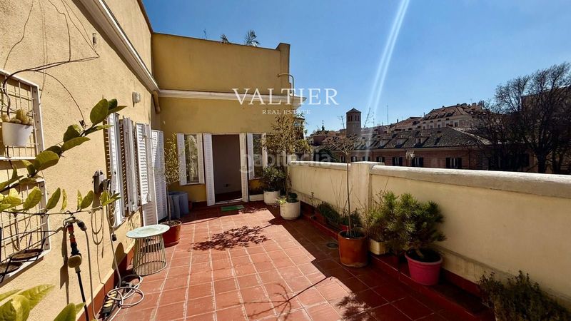 Foto d95959e7-8789-45c7-9386-e30ffa576e3a. Location attique dans Palacio Madrid