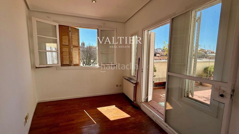 Foto 6230b365-87dd-4d00-abd6-a5167b678316. Rent penthouse in Palacio Madrid