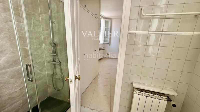 Foto d3c3aa7f-5418-400f-bf08-47bfbc48cfb7. Rent penthouse in Palacio Madrid