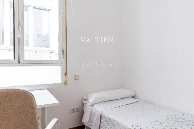 Foto 3f62455f-e86f-4cd6-b256-f268ed05c777. Rent flat in Sol Madrid