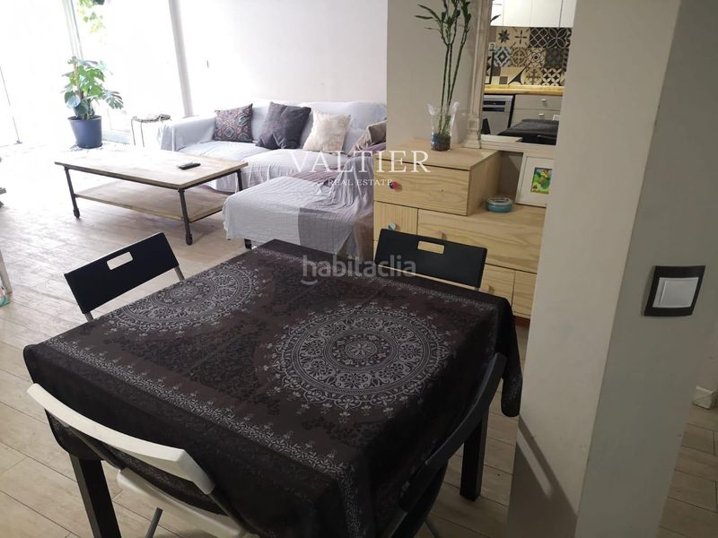 Foto f45c7588-e6f5-4412-b82a-13140a5f195f. Rent flat in Valdeacederas Madrid