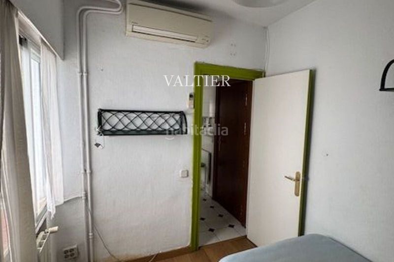 Foto bf48e0a6-c4a5-4762-a286-fee850e38719. Lloguer pis amb calefacció piscina a Pacífico Madrid