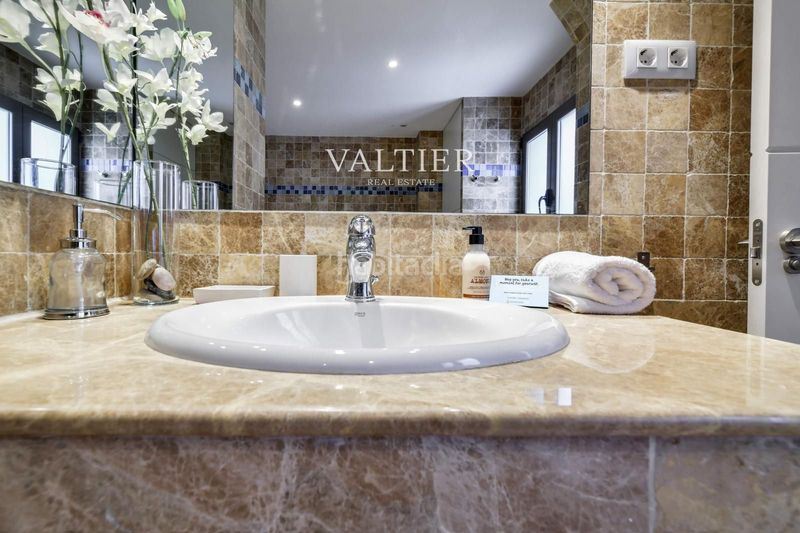 Foto 308ac347-e12a-49fc-82bb-5a2108db6363. Rent flat in Sol Madrid