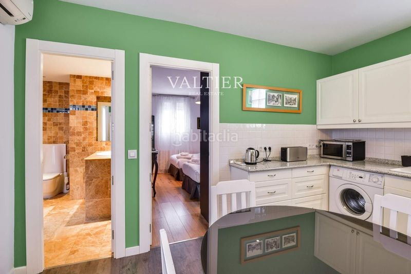 Foto b1684cdd-34ec-4250-80ba-345e284860e7. Rent flat in Sol Madrid