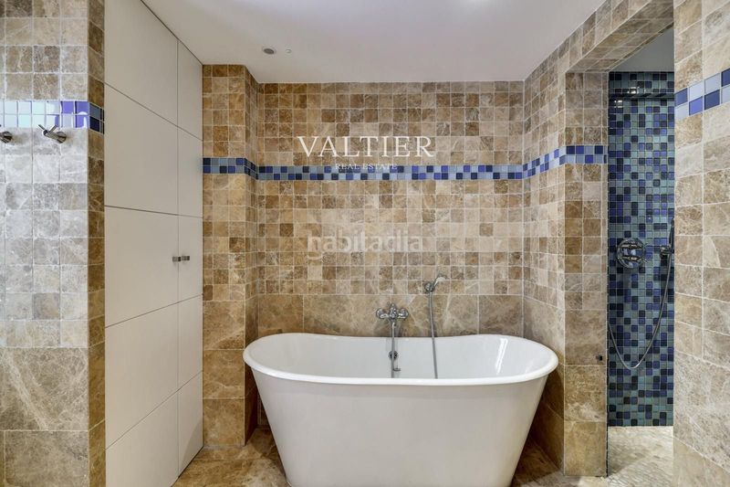 Foto cb15c0a3-1238-49ce-87b4-99b8895b172f. Rent flat in Sol Madrid