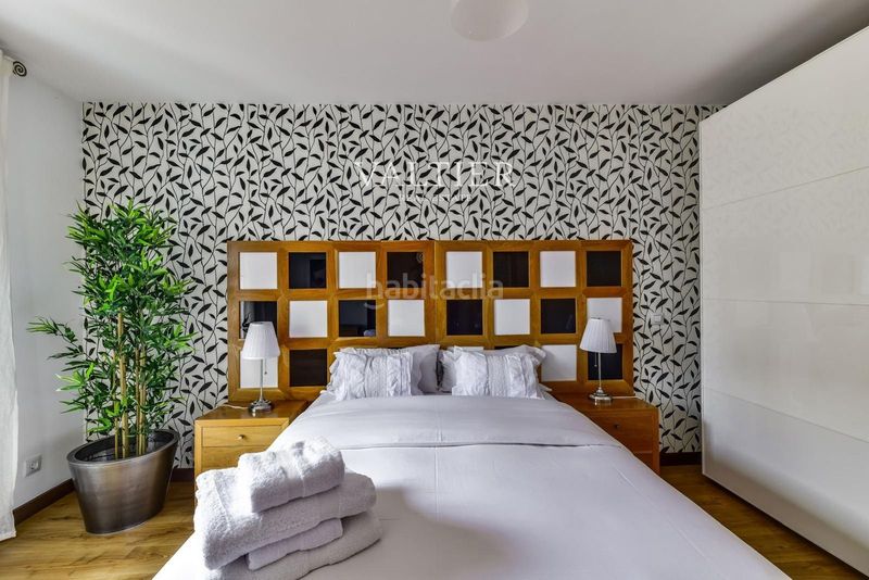 Foto f7845ce2-61ce-4e6d-b61c-dba06791765a. Rent flat in Sol Madrid