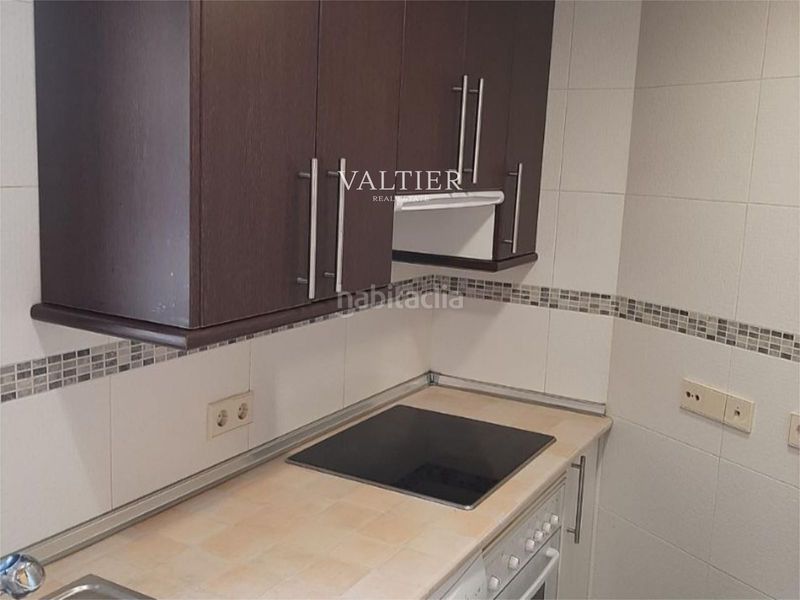 Foto 2eabdc1d-68c6-42e6-88ca-6cf1d537c17a. Lloguer pis a Valdeacederas Madrid