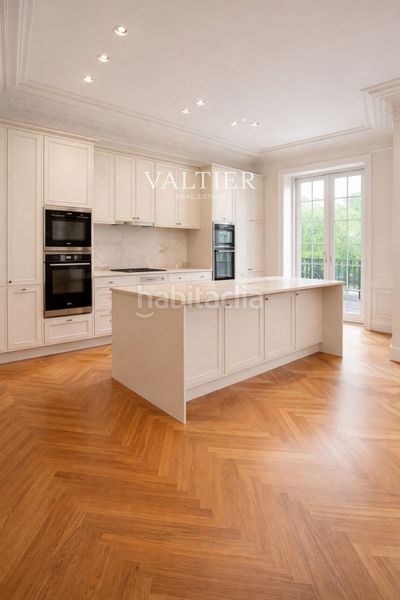 Foto 29f1de4e-adf9-494d-b413-3c25558d0fe3. Lloguer pis a Almagro Madrid