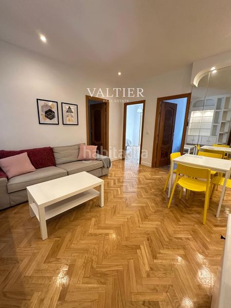 Foto 93c25fba-7381-4de4-84ca-4bf08643d7d9. Lloguer pis amb calefacció a Ríos Rosas-Nuevos Ministerios Madrid