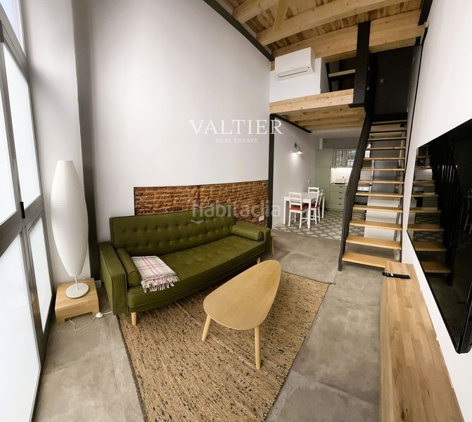 Foto 9fe378a3-4b70-4d8b-b0da-6e626c48284c. Rent duplex in Sol Madrid