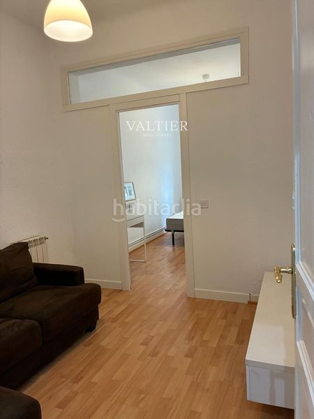 Foto 456f5cc6-8f46-4050-b494-e7017a27d39f. Lloguer pis amb calefacció a Trafalgar Madrid