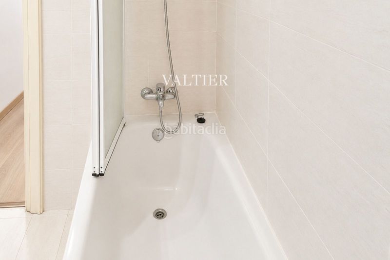 Foto 8016257c-1f6b-4b7b-bfef-f5d825b97d45. Rent flat with heating pool in Trafalgar Madrid
